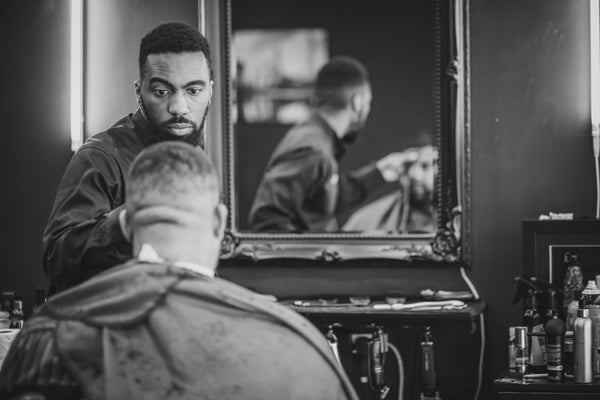 expert black barber aaron wallace 